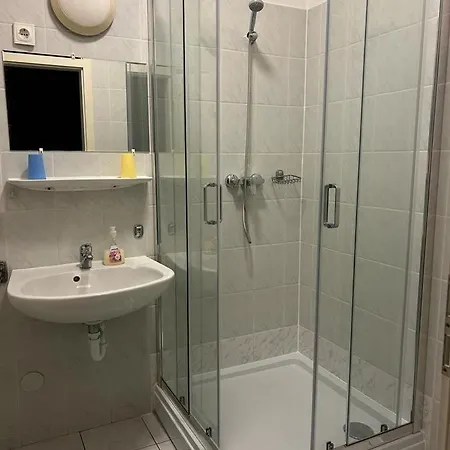 Rehab Apartment *